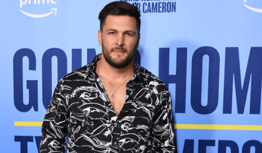 Brock Davies Net Worth